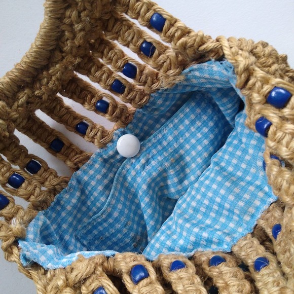 Vintage Macrame Tote Bag with Blue Wood Beads & Wood Handles - Picture 8 of 9